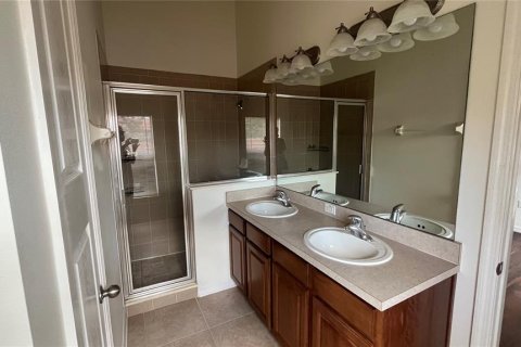 Townhouse in Kissimmee, Florida 3 bedrooms, 143.07 sq.m. № 1825154 - photo 17