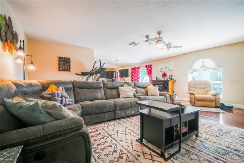 Villa ou maison à vendre à Davenport, Floride: 4 chambres, 278.43 m2 № 2148250 - photo 11