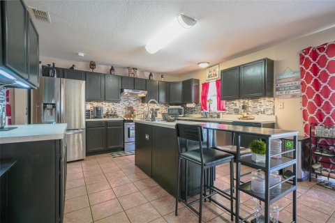 Villa ou maison à vendre à Davenport, Floride: 4 chambres, 278.43 m2 № 2148250 - photo 5
