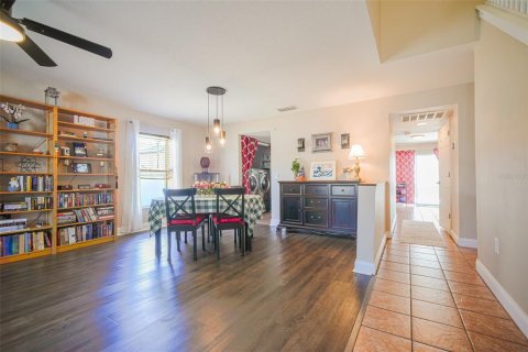 Villa ou maison à vendre à Davenport, Floride: 4 chambres, 278.43 m2 № 2148250 - photo 3