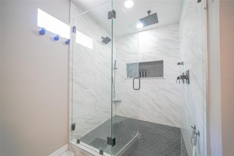 Villa ou maison à vendre à Davenport, Floride: 4 chambres, 278.43 m2 № 2148250 - photo 22