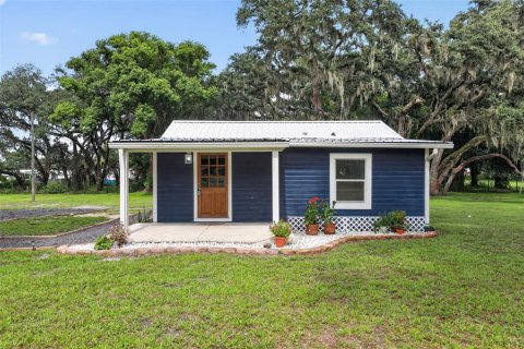 House in Zephyrhills, Florida 2 bedrooms, 80.27 sq.m. № 2279726 - photo 2