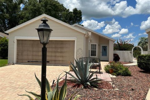 Villa ou maison à vendre à Leesburg, Floride: 2 chambres, 132.29 m2 № 1899887 - photo 1