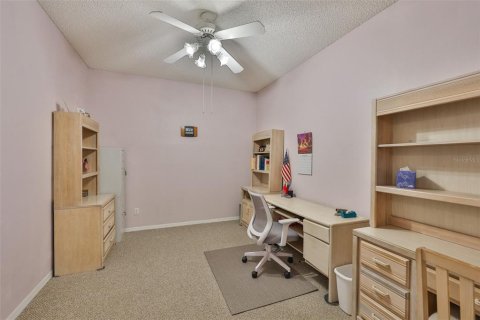 Condo in Sun City Center, Florida, 2 bedrooms  № 2098443 - photo 29