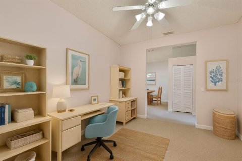 Condo in Sun City Center, Florida, 2 bedrooms  № 2098443 - photo 30