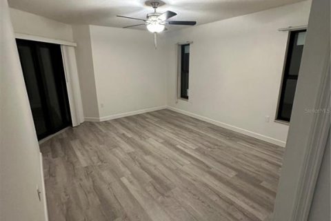 Appartement à louer à Englewood, Floride: 2 chambres, 120.4 m2 № 1513858 - photo 5