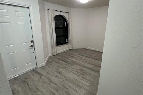 Appartement à louer à Englewood, Floride: 2 chambres, 120.4 m2 № 1513858 - photo 2