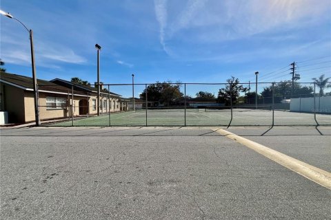 Condo in Casselberry, Florida, 1 bedroom  № 1536173 - photo 30