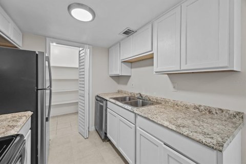 Condo in Casselberry, Florida, 1 bedroom  № 1536173 - photo 10
