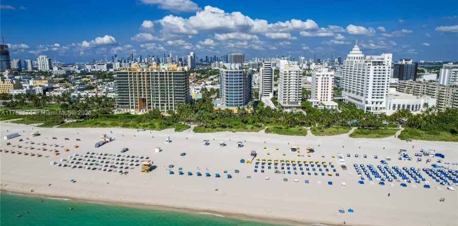 Condo à Miami Beach, Floride, 2 chambres № 1863093