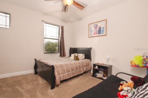 Casa en venta en Land O' Lakes, Florida, 5 dormitorios, 305 m2 № 1911598 - foto 18