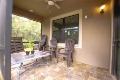 Casa en venta en Land O' Lakes, Florida, 5 dormitorios, 305 m2 № 1911598 - foto 24