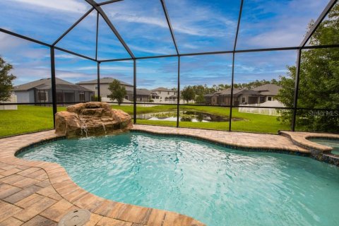 Casa en venta en Land O' Lakes, Florida, 5 dormitorios, 305 m2 № 1911598 - foto 21