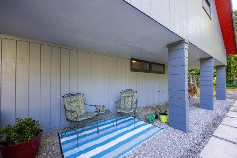 House in Gainesville, Florida 3 bedrooms, 257.9 sq.m. № 1526469 - photo 7
