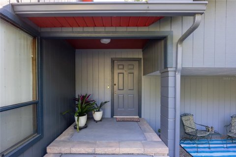 House in Gainesville, Florida 3 bedrooms, 257.9 sq.m. № 1526469 - photo 8