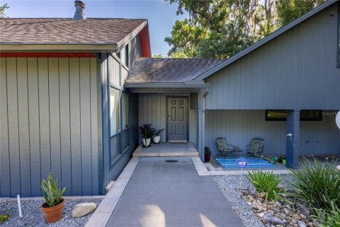 House in Gainesville, Florida 3 bedrooms, 257.9 sq.m. № 1526469 - photo 6