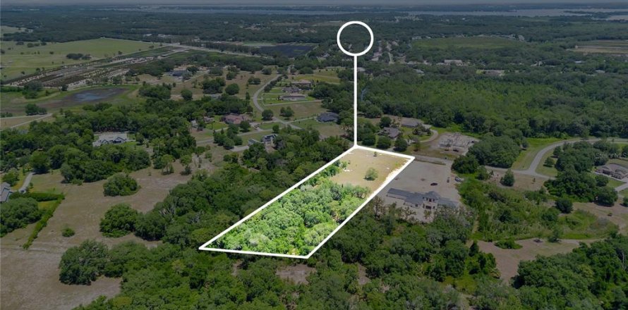 Terrain à Tavares, Floride № 2231037