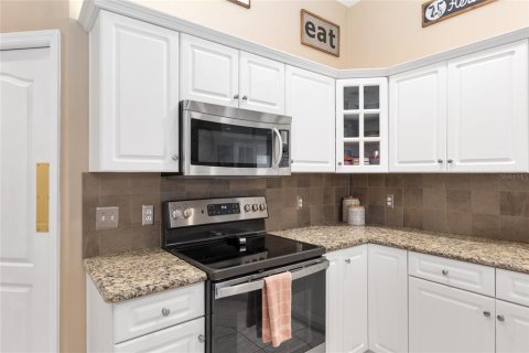 House in Gainesville, Florida 4 bedrooms, 260.31 sq.m. № 2109544 - photo 25