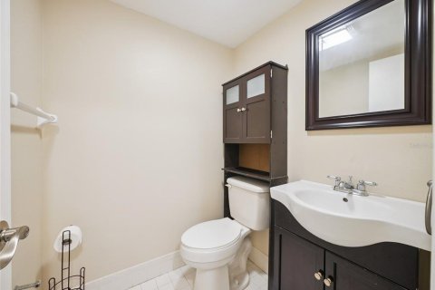Touwnhouse à vendre à Titusville, Floride: 2 chambres, 148.83 m2 № 1912671 - photo 23