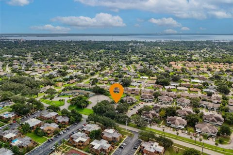 Touwnhouse à vendre à Titusville, Floride: 2 chambres, 148.83 m2 № 1912671 - photo 4