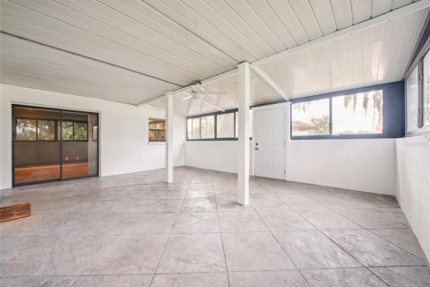 Touwnhouse à vendre à Titusville, Floride: 2 chambres, 148.83 m2 № 1912671 - photo 10