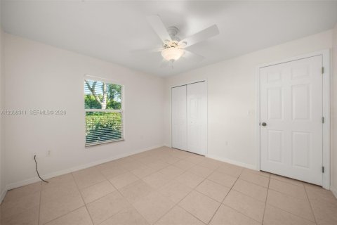 House in Sebring, Florida 2 bedrooms, 171.5 sq.m. № 2397140 - photo 25