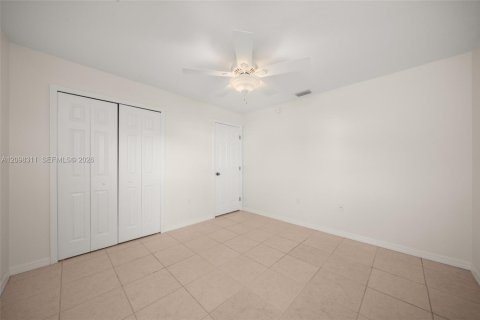 House in Sebring, Florida 2 bedrooms, 171.5 sq.m. № 2397140 - photo 26