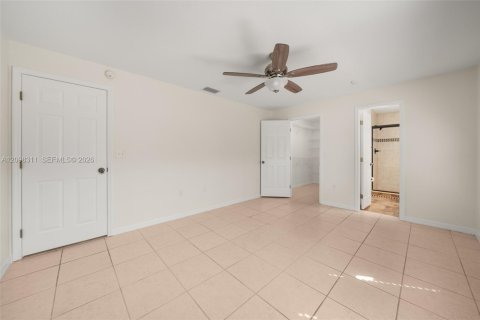 House in Sebring, Florida 2 bedrooms, 171.5 sq.m. № 2397140 - photo 18