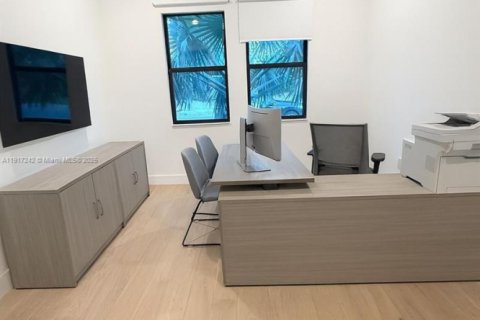 Casa en venta en Boca Raton, Florida, 5 dormitorios, 427.81 m2 № 1974473 - foto 23