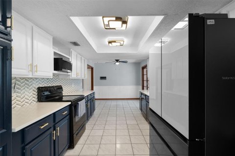 House in Orlando, Florida 4 bedrooms, 266.82 sq.m. № 1843071 - photo 11