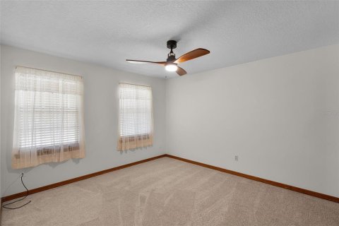 House in Orlando, Florida 4 bedrooms, 266.82 sq.m. № 1843071 - photo 20