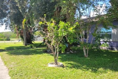 Casa en venta en Saint Petersburg, Florida, 2 dormitorios, 96.99 m2 № 1905457 - foto 2