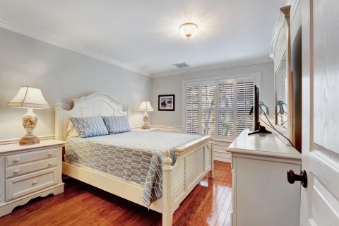 House in Delray Beach, Florida 4 bedrooms, 233.46 sq.m. № 2158283 - photo 21