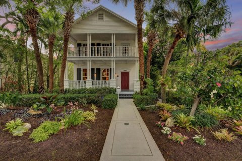 House in Delray Beach, Florida 4 bedrooms, 233.46 sq.m. № 2158283 - photo 7