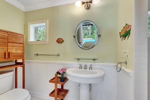 House in Delray Beach, Florida 4 bedrooms, 233.46 sq.m. № 2158283 - photo 16