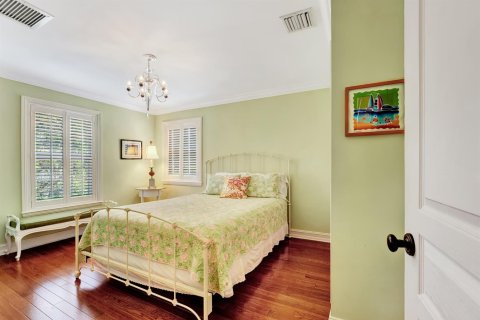 House in Delray Beach, Florida 4 bedrooms, 233.46 sq.m. № 2158283 - photo 24