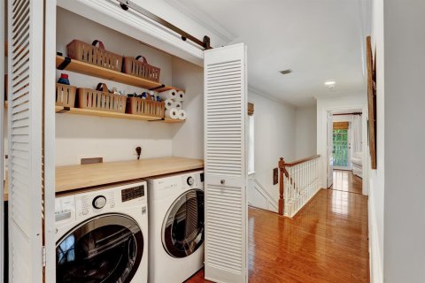 House in Delray Beach, Florida 4 bedrooms, 233.46 sq.m. № 2158283 - photo 19