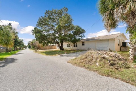 Casa en venta en Spring Hill, Florida, 3 dormitorios № 2102954 - foto 7
