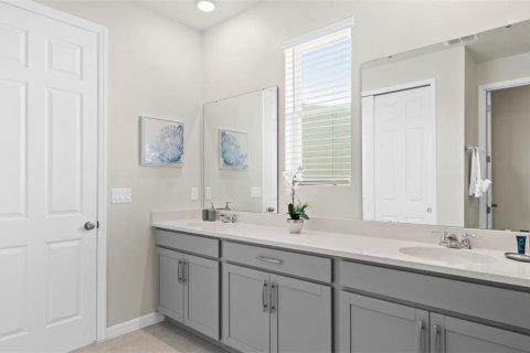 Villa ou maison à vendre à Kissimmee, Floride: 6 chambres, 278.52 m2 № 2218360 - photo 20