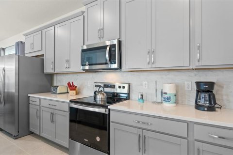 Villa ou maison à vendre à Kissimmee, Floride: 6 chambres, 278.52 m2 № 2218360 - photo 28