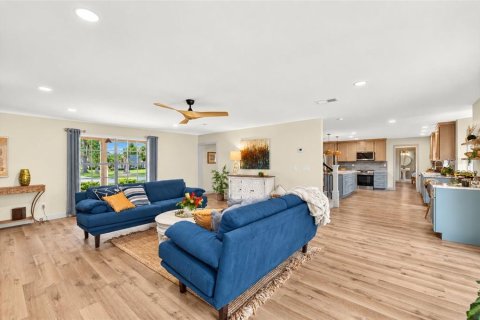 Villa ou maison à vendre à Daytona Beach, Floride: 4 chambres, 248.14 m2 № 2398542 - photo 23