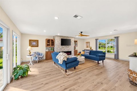 Villa ou maison à vendre à Daytona Beach, Floride: 4 chambres, 248.14 m2 № 2398542 - photo 21