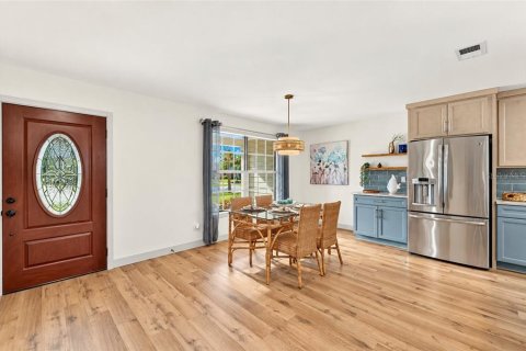 Villa ou maison à vendre à Daytona Beach, Floride: 4 chambres, 248.14 m2 № 2398542 - photo 9