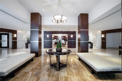 Condominio en venta en Miami, Florida, 1 dormitorio, 94.02 m2 № 1952008 - foto 4