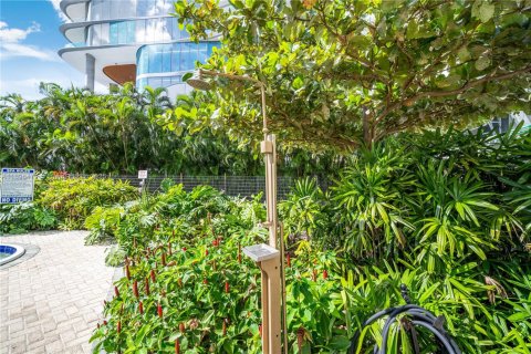 Condominio en venta en Miami, Florida, 1 dormitorio, 94.02 m2 № 1952008 - foto 30