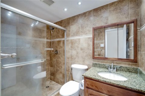 Condominio en venta en Miami, Florida, 1 dormitorio, 94.02 m2 № 1952008 - foto 25