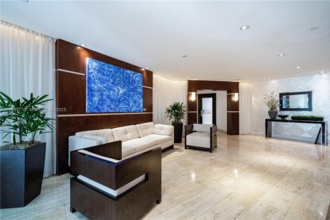 Condominio en venta en Miami, Florida, 1 dormitorio, 94.02 m2 № 1952008 - foto 5