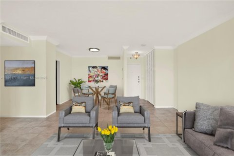 Condominio en venta en Miami, Florida, 1 dormitorio, 94.02 m2 № 1952008 - foto 11