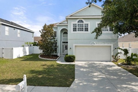 Villa ou maison à vendre à Bradenton, Floride: 5 chambres, 256.5 m2 № 2210020 - photo 2
