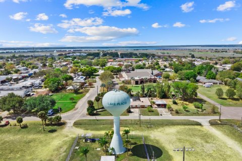 House in Lake Placid, Florida 2 bedrooms, 120.49 sq.m. № 2250078 - photo 28